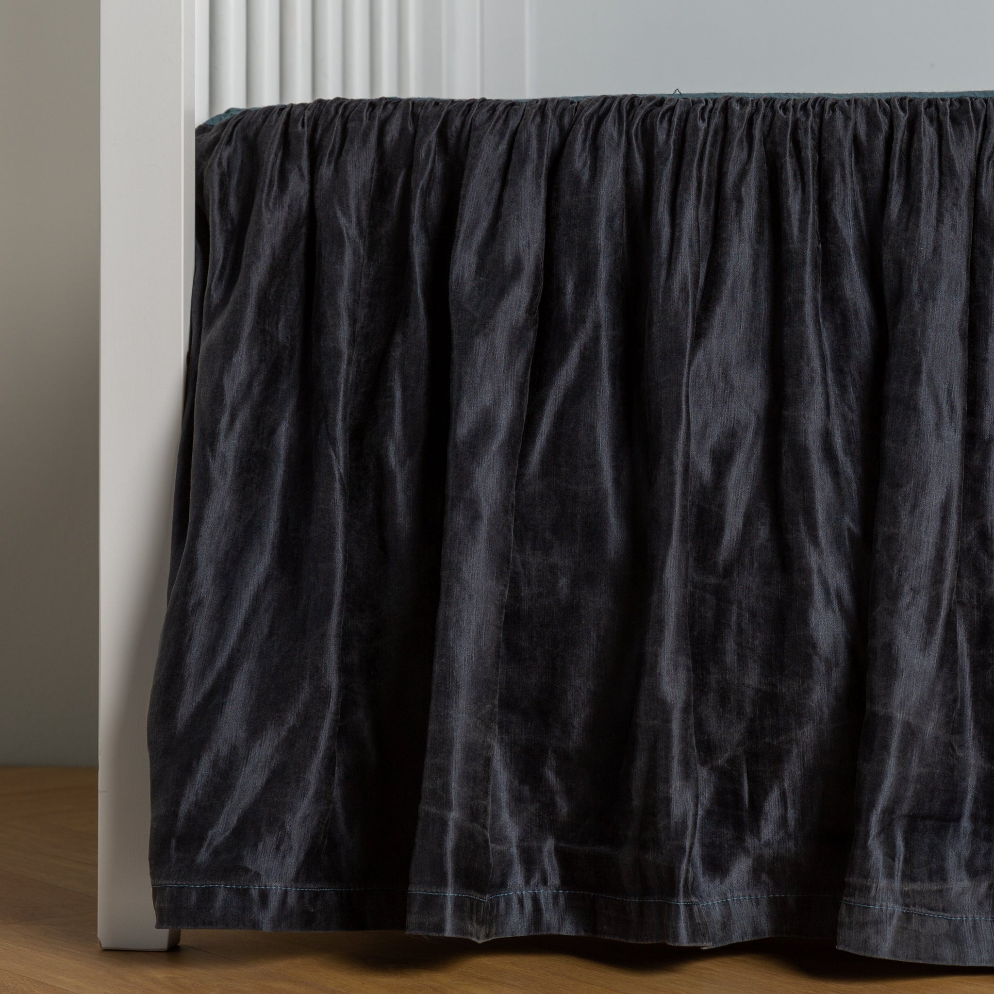 Velvet hotsell crib skirt