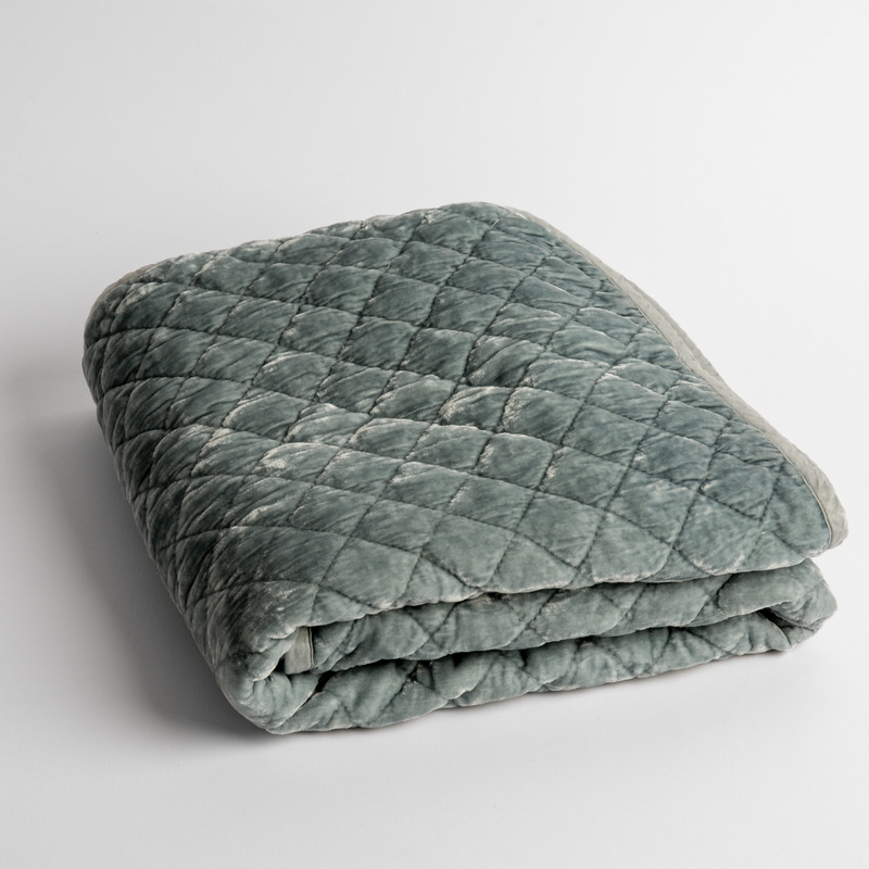 Silk Velvet Quilted Baby Blanket – Bella Notte Linens