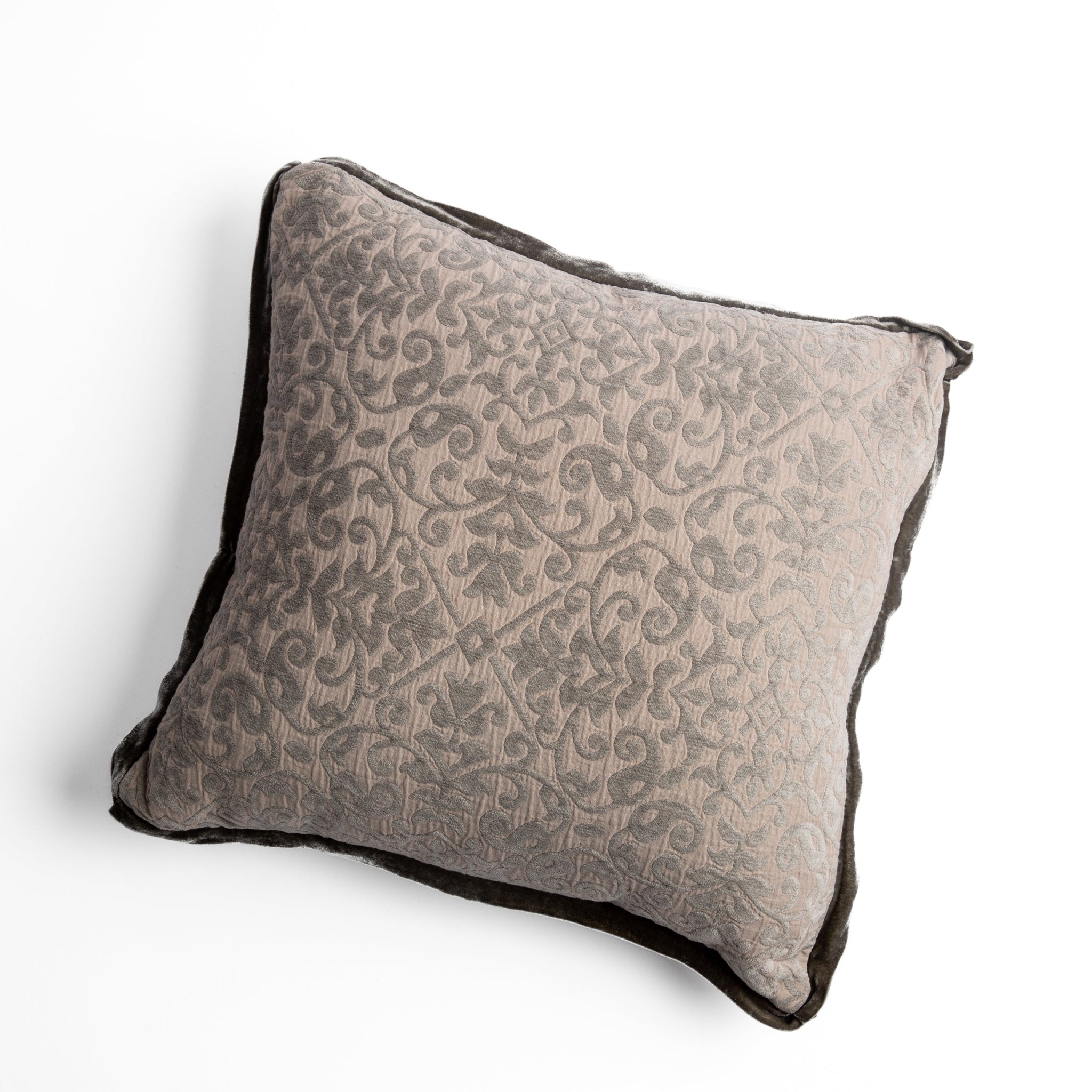 Vienna Throw Pillow – Bella Notte Linens